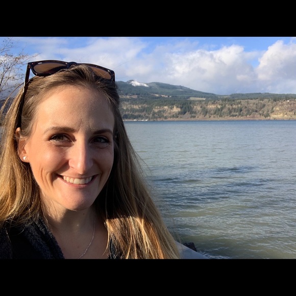 Meet your Posher, Jaime - Picture 1 of 1